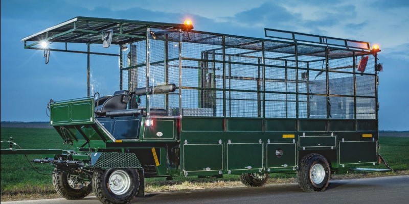 EQUIVERT • ¡eco-coche alimentado por paneles fotovoltaicos! GLINKOWSKI FABRICANTE DE COCHES DE CABALLO