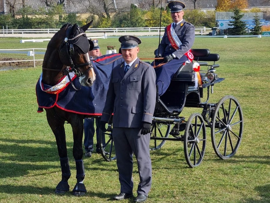 Bartłomiej Kwiatek (on Sipder Ultra Light ) Glinkowski Driving Team rider won 15 title of the Individual Polish Champion in the one-horse carriage driving category